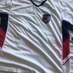 NEW Xl usa jersey