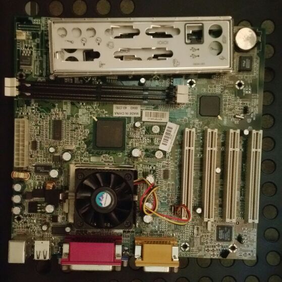 Compaq Motherboard stuck On Splash Screen Check Description Send