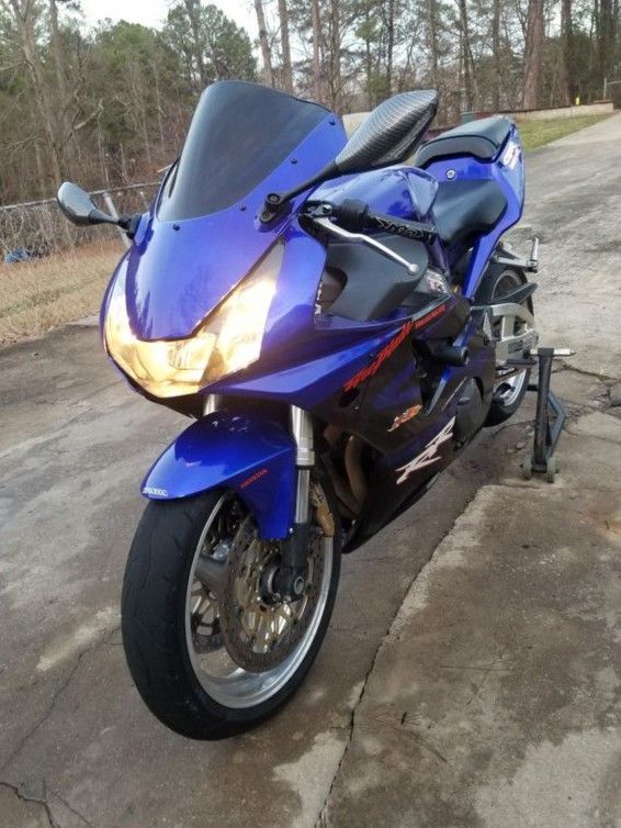 Photo $5OO! Selling 2003 Honda Cbr 954RR