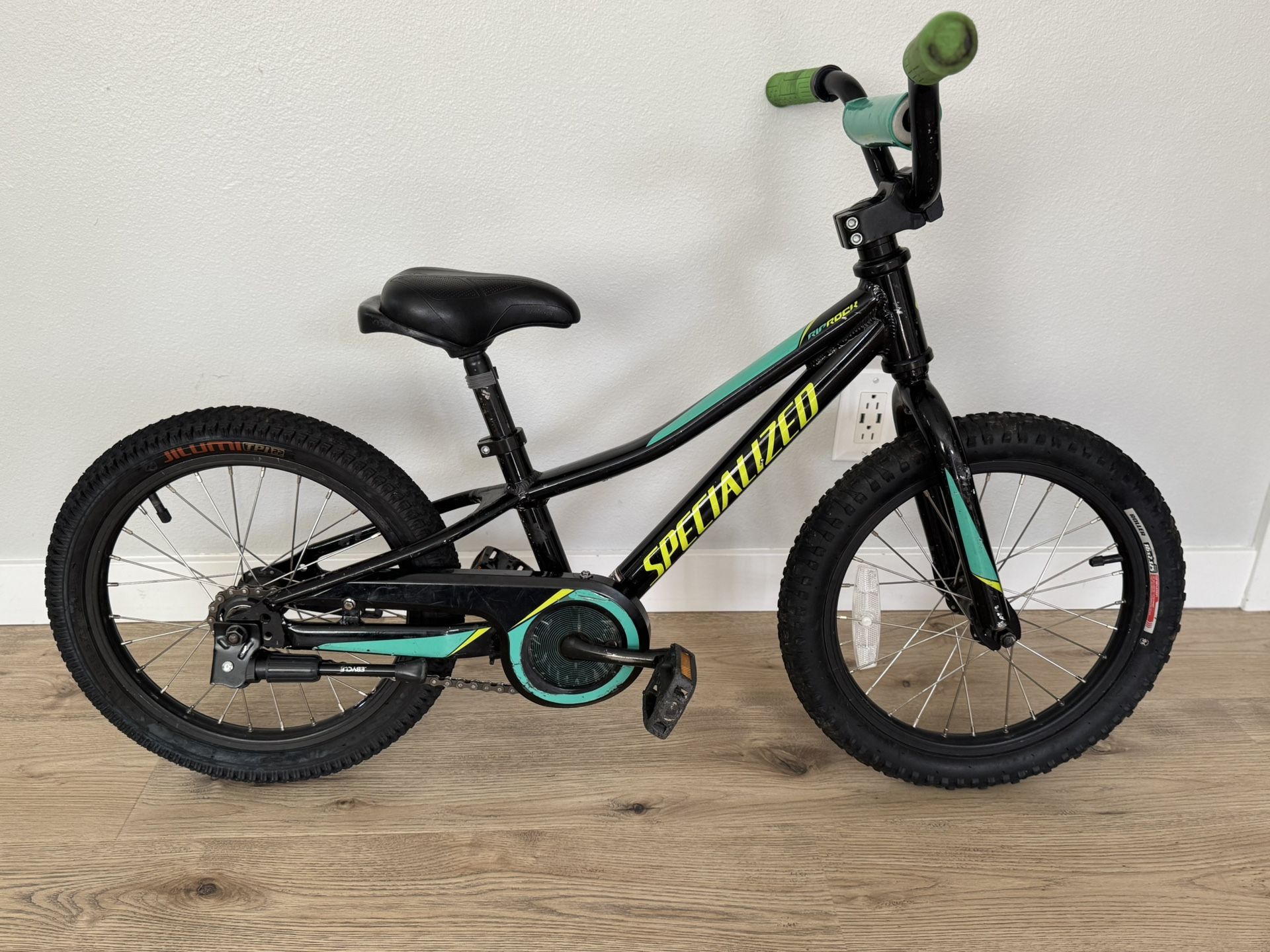 kids specialized bike 16” rip rock