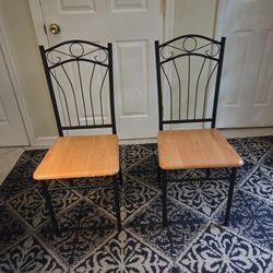 4 chairs, nearly new