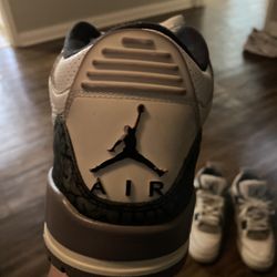 Jordan Shoes  50$For Both   25.00$ Each !