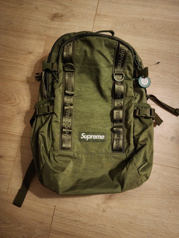 Supreme Backpack Olive 100% Authentic