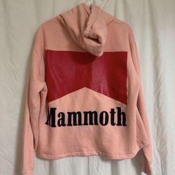 Mammoth Mountain Sweatshirt. NEW without Tags. Pink. Hooded. Medium