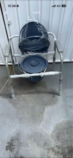 Toilet chair NEW