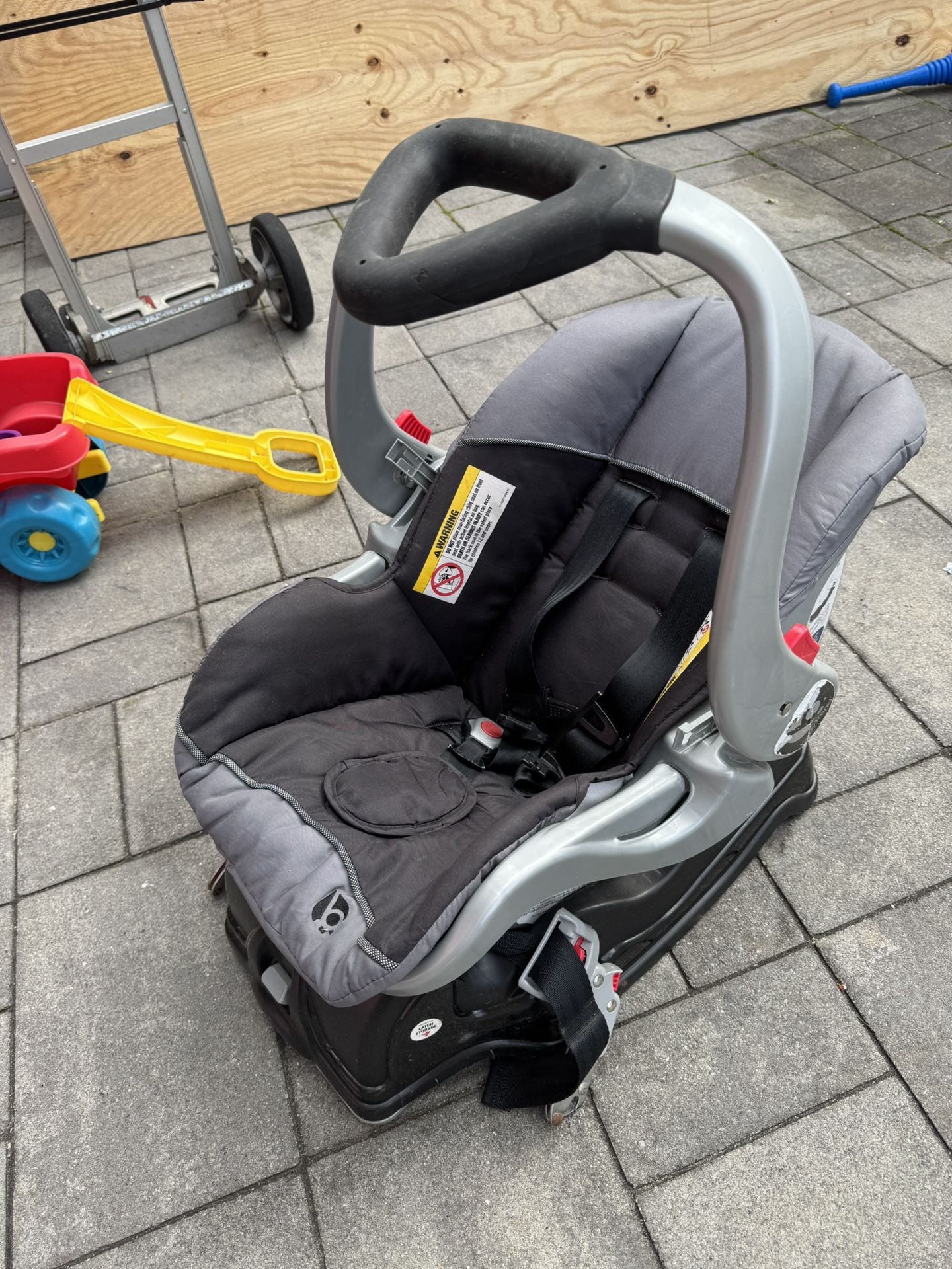 Baby Trend EZ-Lift™ PRO Infant Car Seat