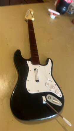 Xbox 360 wireless guitar