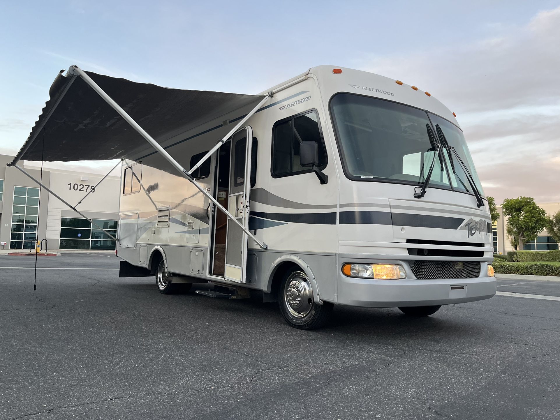 Great, First Time Rv Terry BY Fleetwood Model #26Q 8.1 $15.900