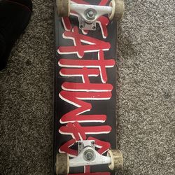 Complete Skateboard – Venture Trucks – Spitfire 56mm