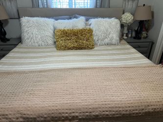 King-size bed