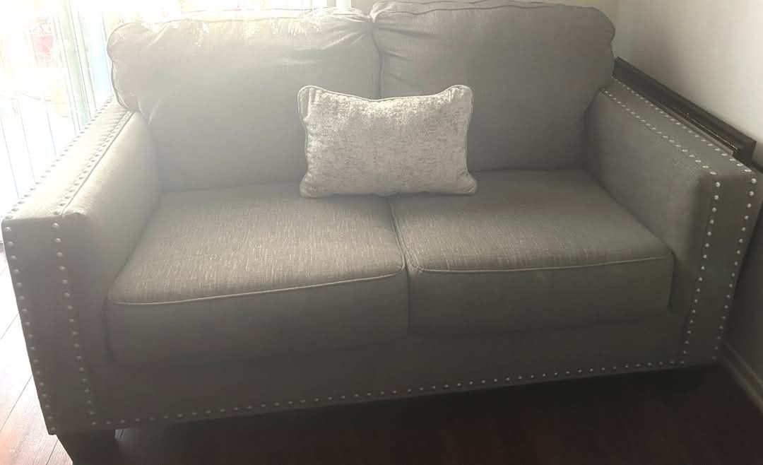 Sofa Set
