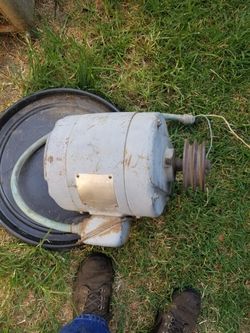 Meat grinder motor
