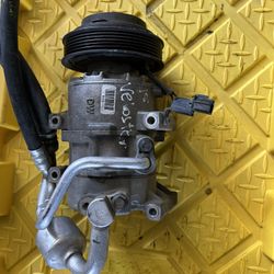 2015 Hyundai Veloster 1.6 Regular Non Turbo Ac Compressor Oem
