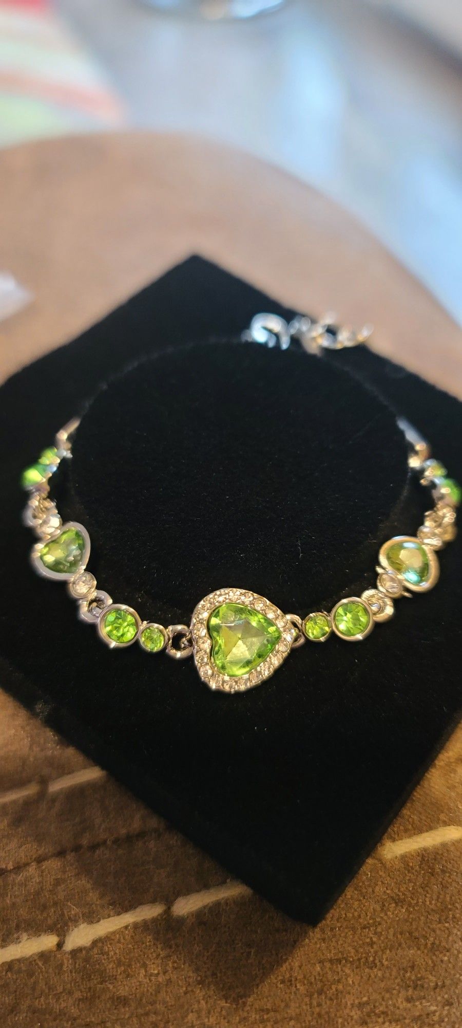 Silvertone Bracelet 7.5 Inches..