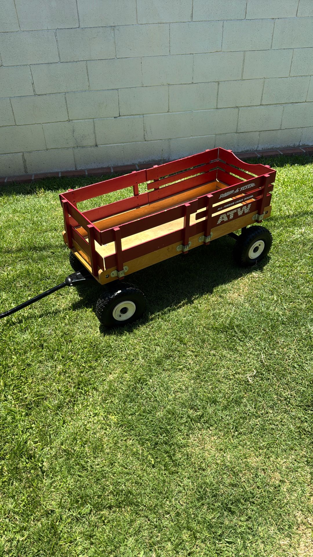 Radio flyer all-terrain wood cargo wagon Air, Tires, Red Missing One Clamp $80