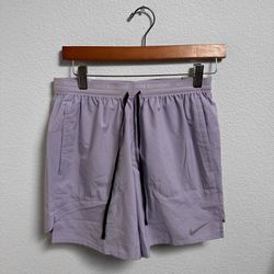 NWT Nike Stride Men’s Running Small 7” Shorts Purple Gym Training Workout Exercise