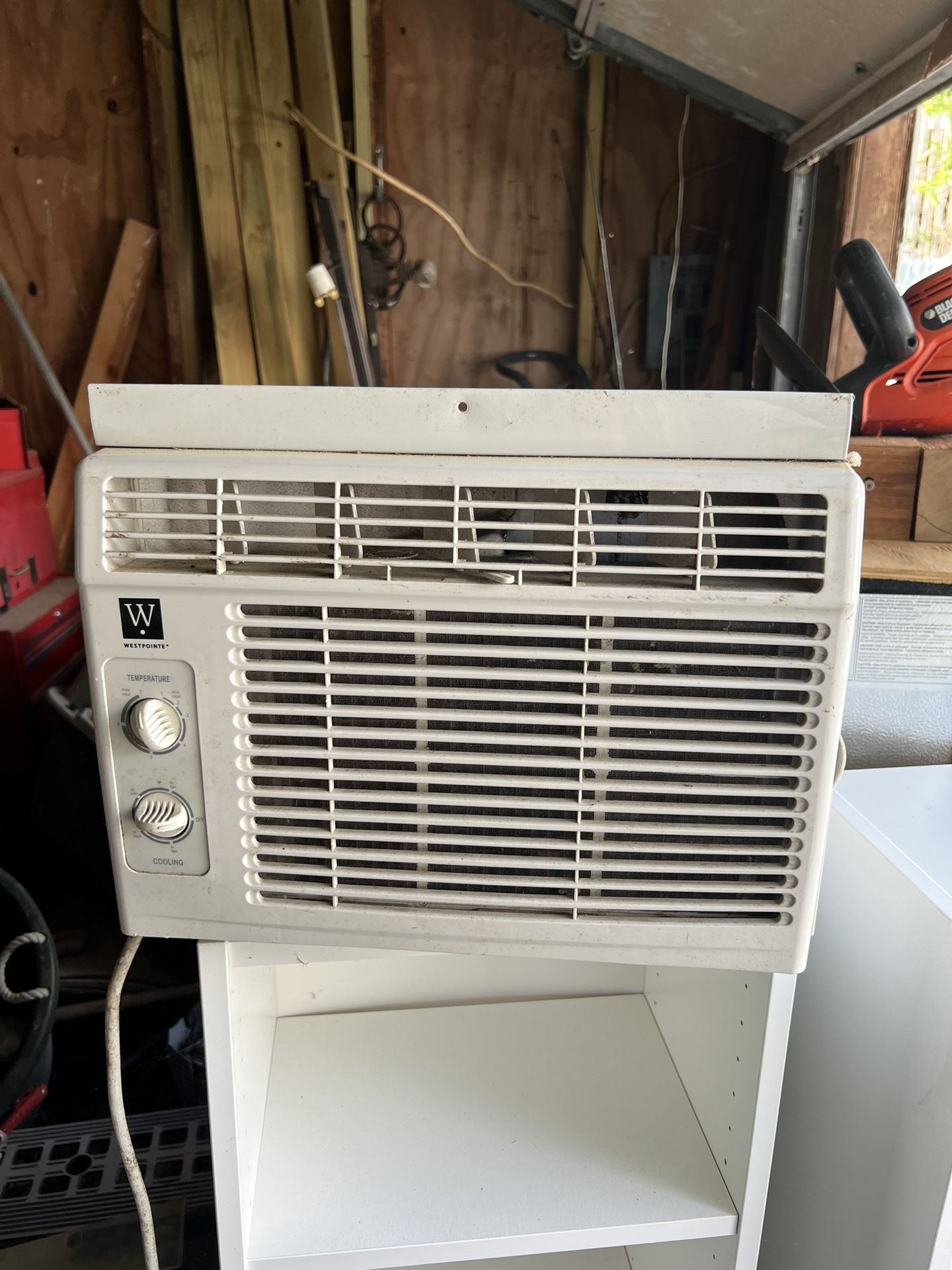 Small Window AC Air Conditioner Unit ( Westinghouse ) 5,000BTU as pictured- works good! 16”w x 12” t