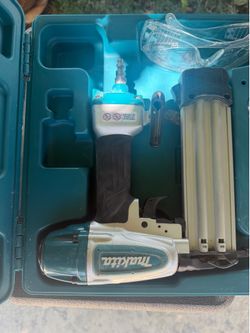 Makita Nailer