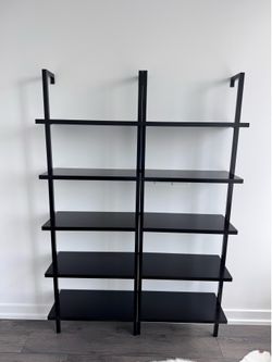 Book Shelf