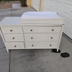 Baby Changer  With 6 Drawers $200 OBO