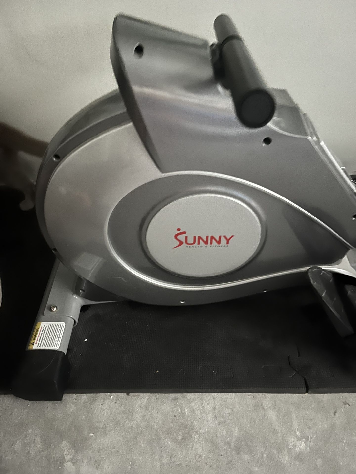 Sunny Rowing Machine