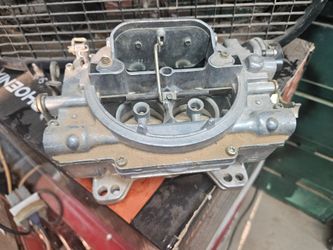 Edelbrock carburetor