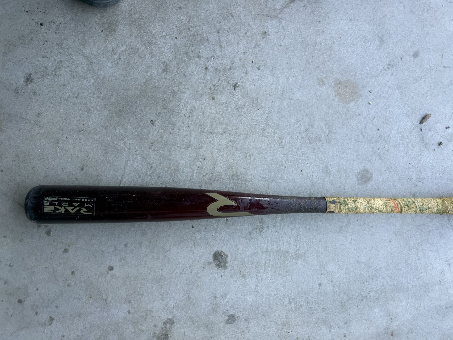 Marucci Rake Maple Bat Size 31