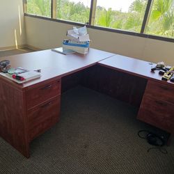 L Desk