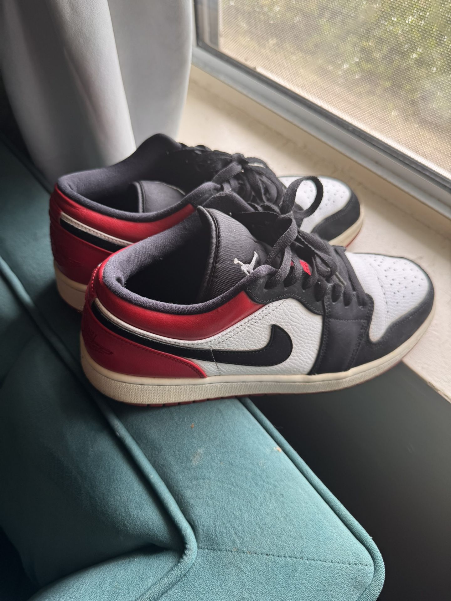 Sz9.5 Jordan 1 Low SE