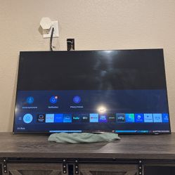 50 Inch Samsung TV + Stand 