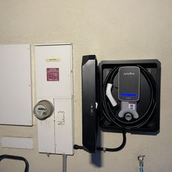 Tesla Wall Connect Car Charger EV Charger Juice Box Nema 1450 Outlet 