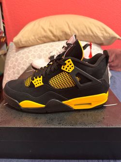 Jordan 5s thunder
