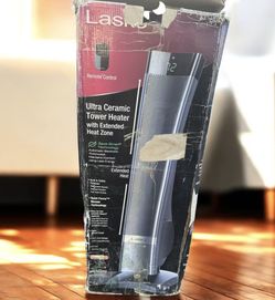 Lasko Ceramic Extended Heat Zone Tower Indoor Heater Silver/Black 1500W
