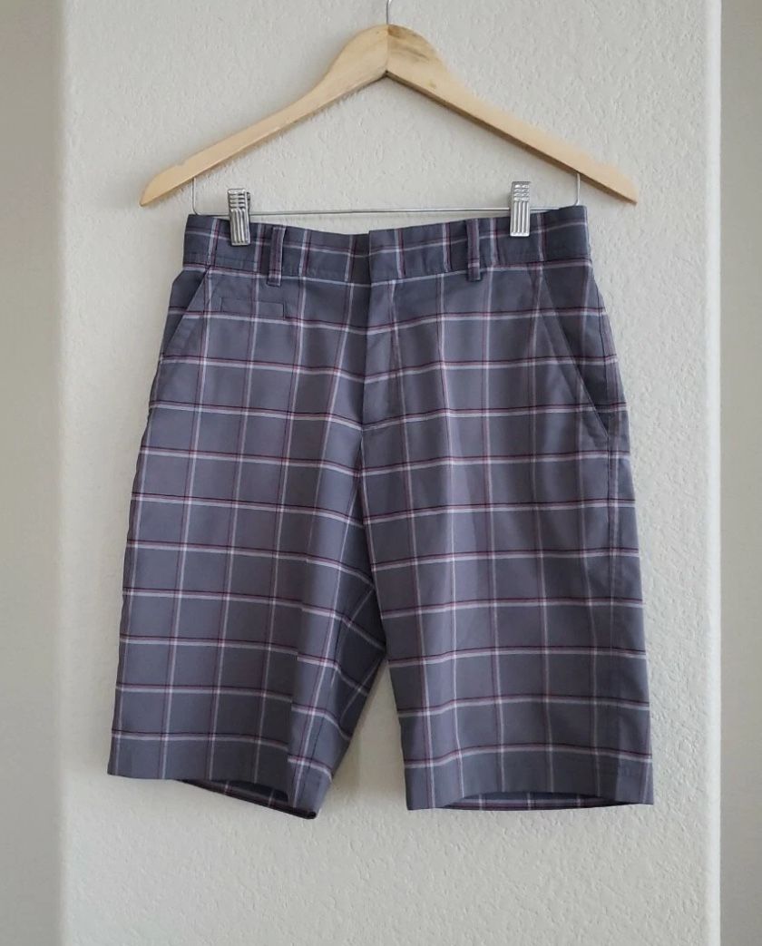 Boys Nike Golf Dri-Fit Shorts! Size Large Adjustable Waist.