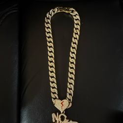 Men's Cracked Heart NO LOVE Pendant Necklace - Hip-Hop Style Sparkling Chain with Red Accent, Edgy Symbolic Jewelry for Bold Fashion Statements, 45cm