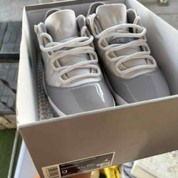 Jordan’s Retro Low  11