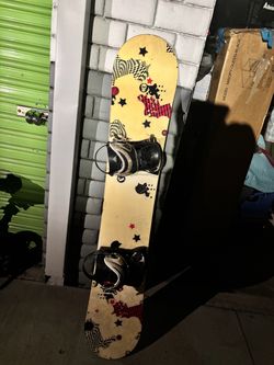 Mystique Snowboard with Bindings