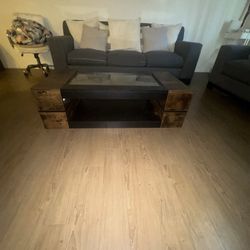 Modern Coffee Table – Like New – $200