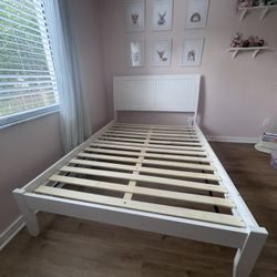 Full size bed frame & Nightstand - white 