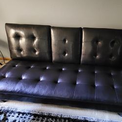 Leather Couch/Fouton
