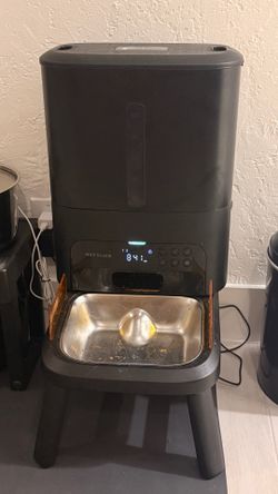 Dispensador Automático de Comida para Perros – Como Nuevo