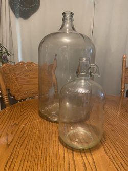 5 gallon Glass Jug +1 gal glass Jug