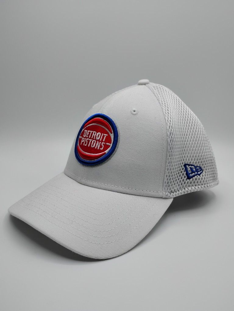 Detroit Pistons Fan Based Hat Flex Fit M/L