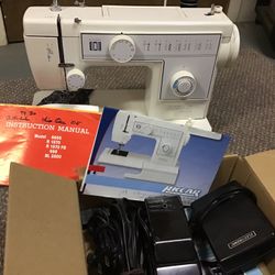 Riccar Sewing Machine