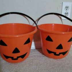 PUMPKIN BUCKETS 