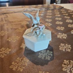 Humingbird Porcelain Jewelry Box