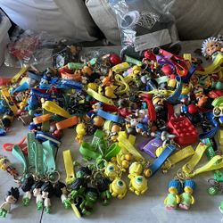 1,50$ Each WHOLESALE KEYCHAINS 