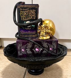 HALLOWEEN PROP/ DECOR