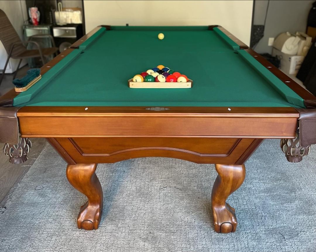 Pool/Billiards Table