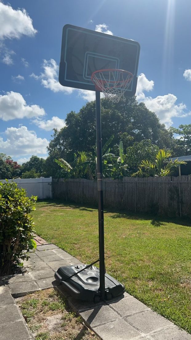 $35/obo Over 7foot Basketball Hoop
